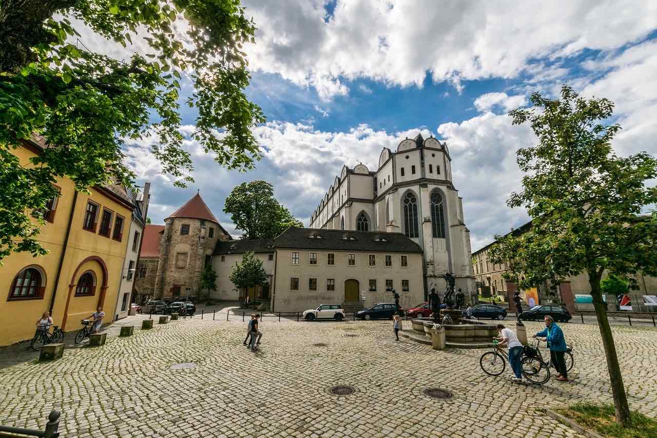 Cbd In Halle Kaufen Die Besten Shops Und Geschafte