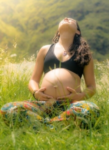 CBD bei Schwangerschaft und Stillen